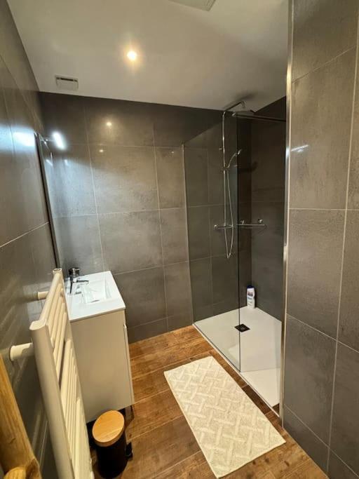 Grange Renovee En Duplex Idealement Situee Креш-сюр-Саон Экстерьер фото